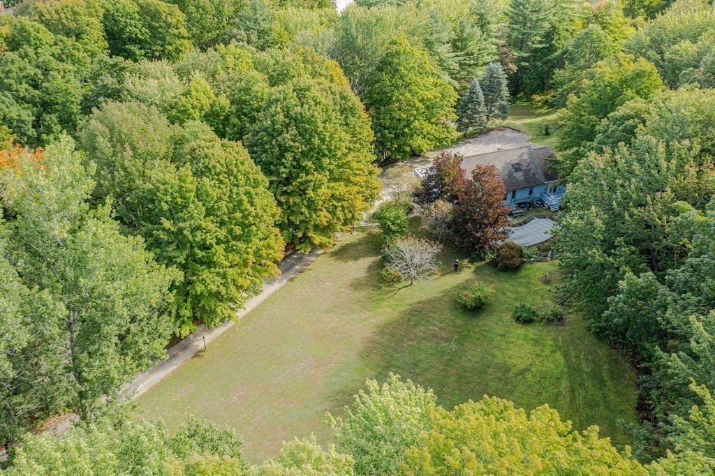 260 North Haverhill Road Exeter, NH 03833 - Photo 4 of 42 Gallery Image 4