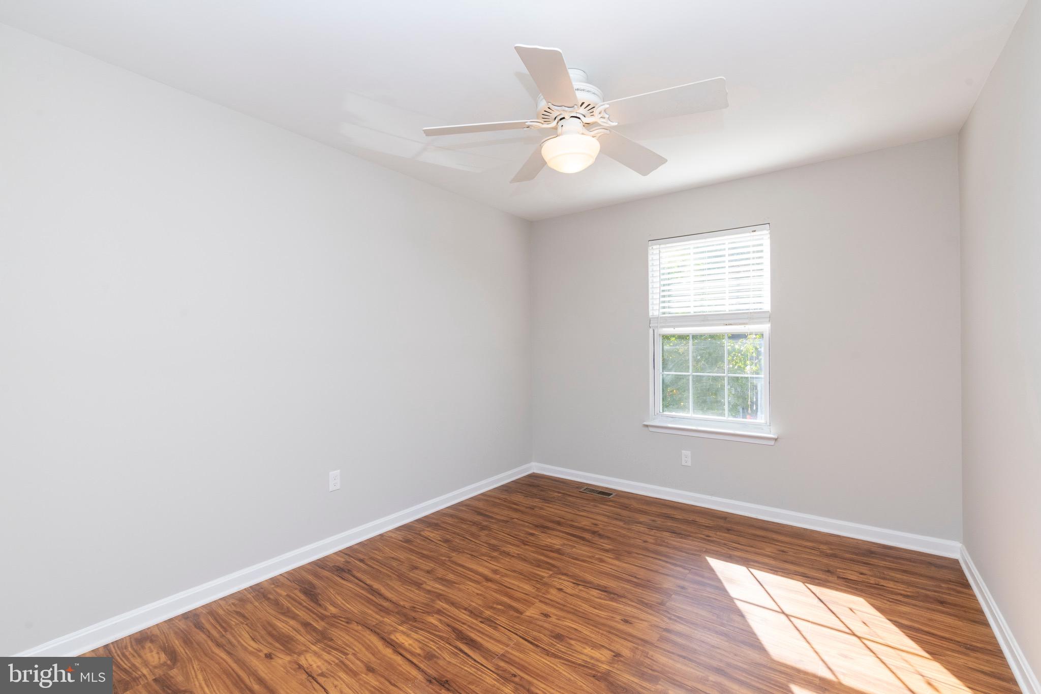 9801 Dee Way Middle River, MD 21220 - Photo 27 of 43