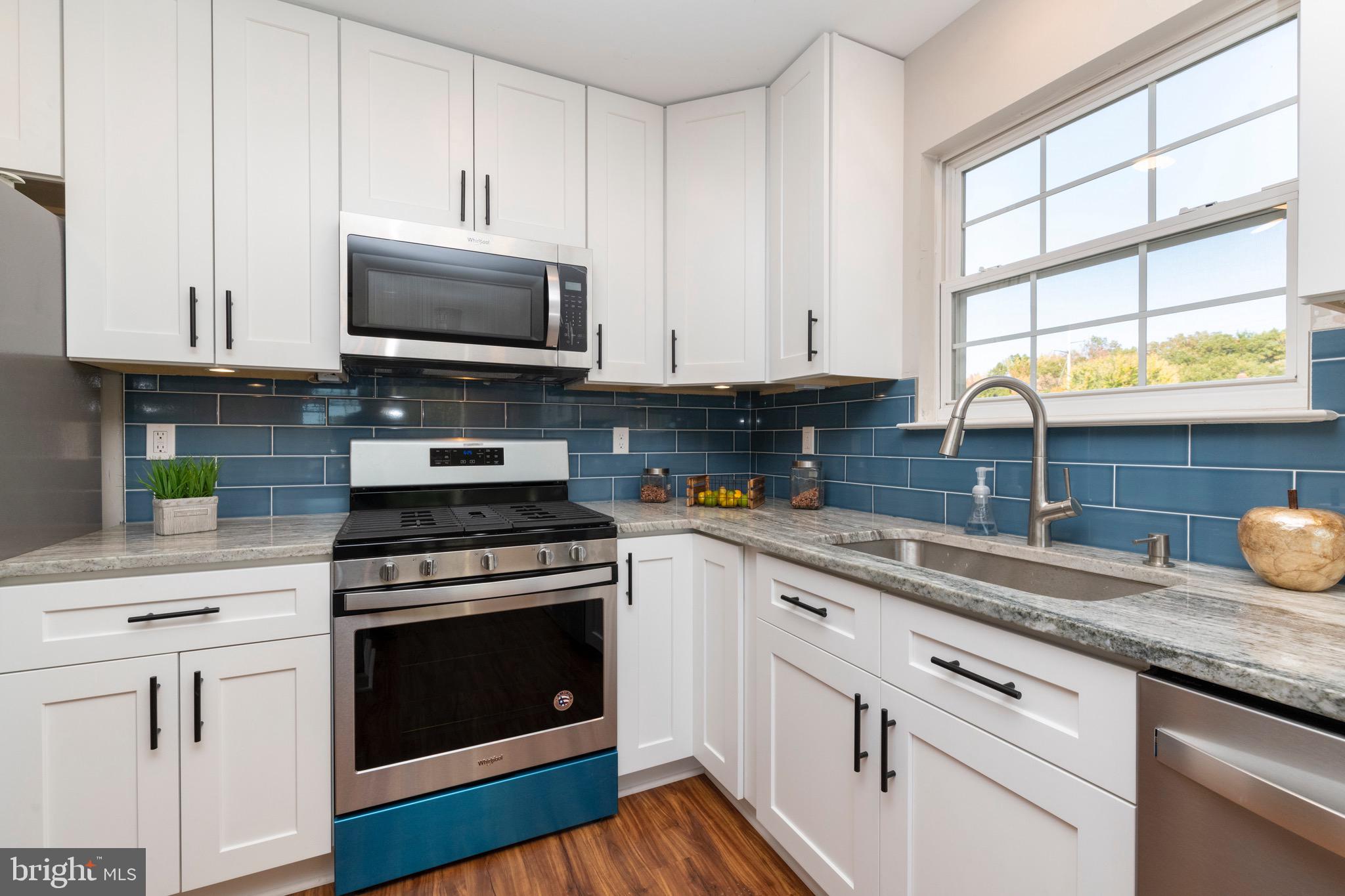 9801 Dee Way Middle River, MD 21220 - Photo 8 of 43