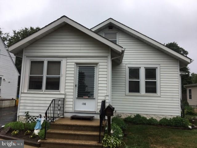 136 Springdale Avenue Hamilton, NJ 08620 - Photo 2 of 4 Gallery Image 2
