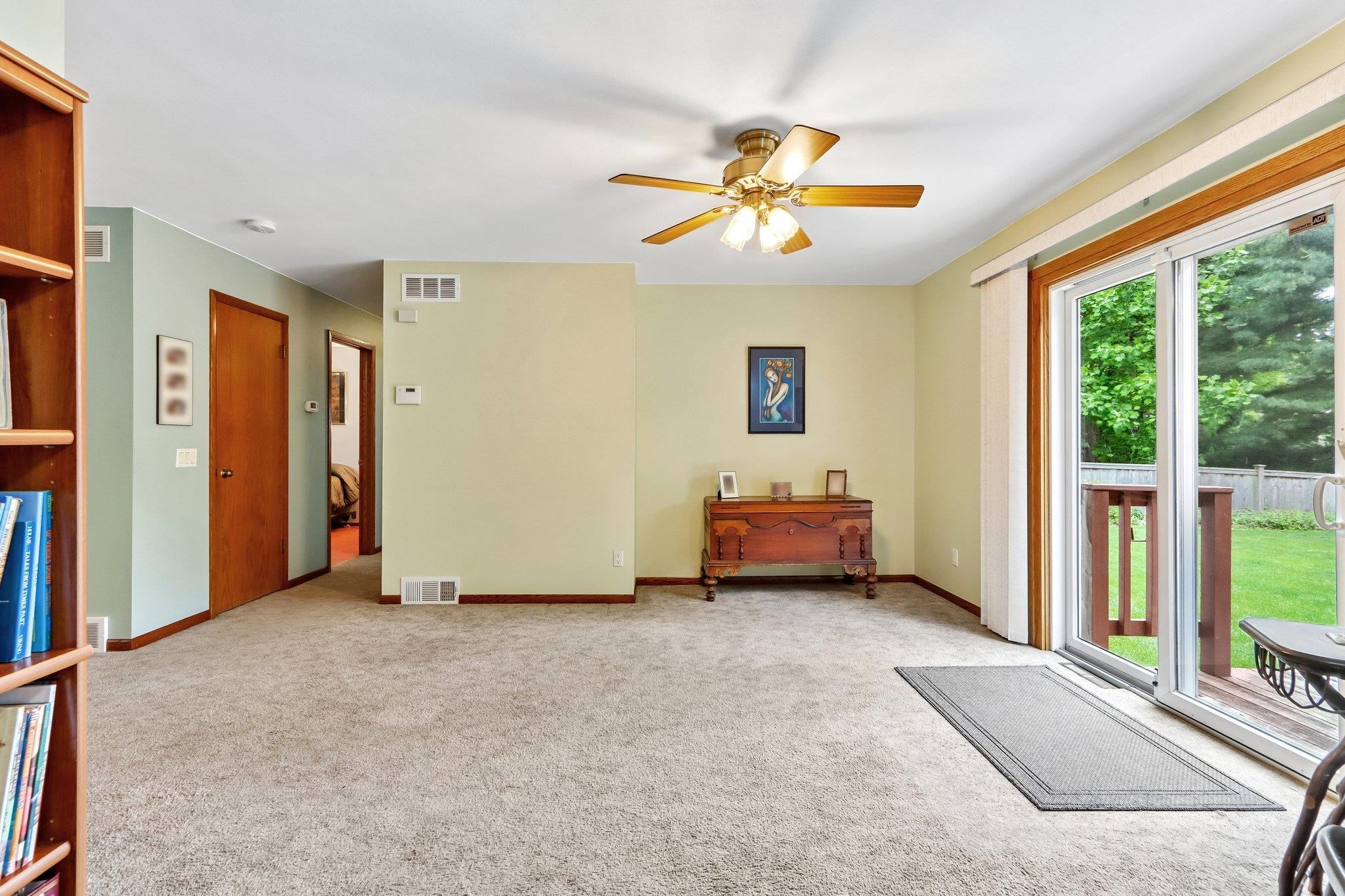 318 Oldfield Road Madison, WI 53717 - Photo 6 of 25