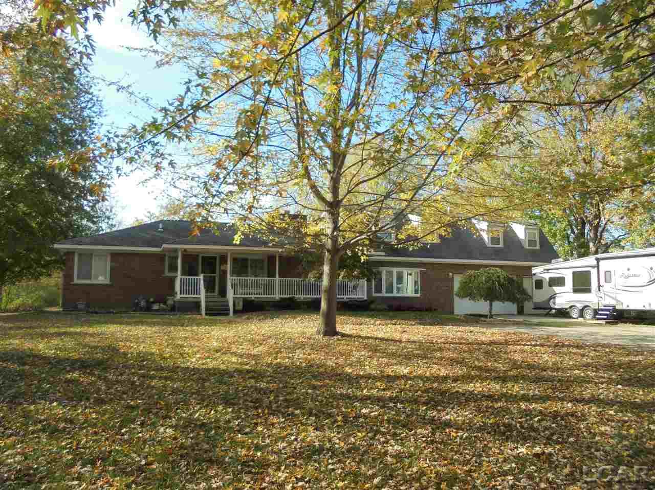21174 Otter Road Belleville, MI 48111 - Photo 2 of 36