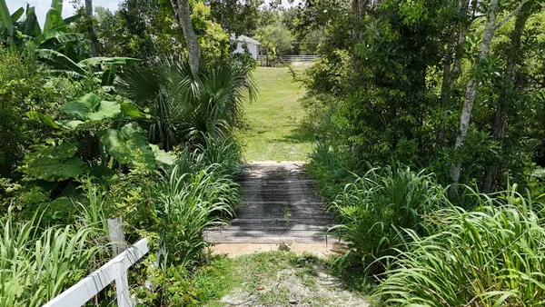 $737,225 | 32025 Timberlake Drive, Mount Dora, FL 32757