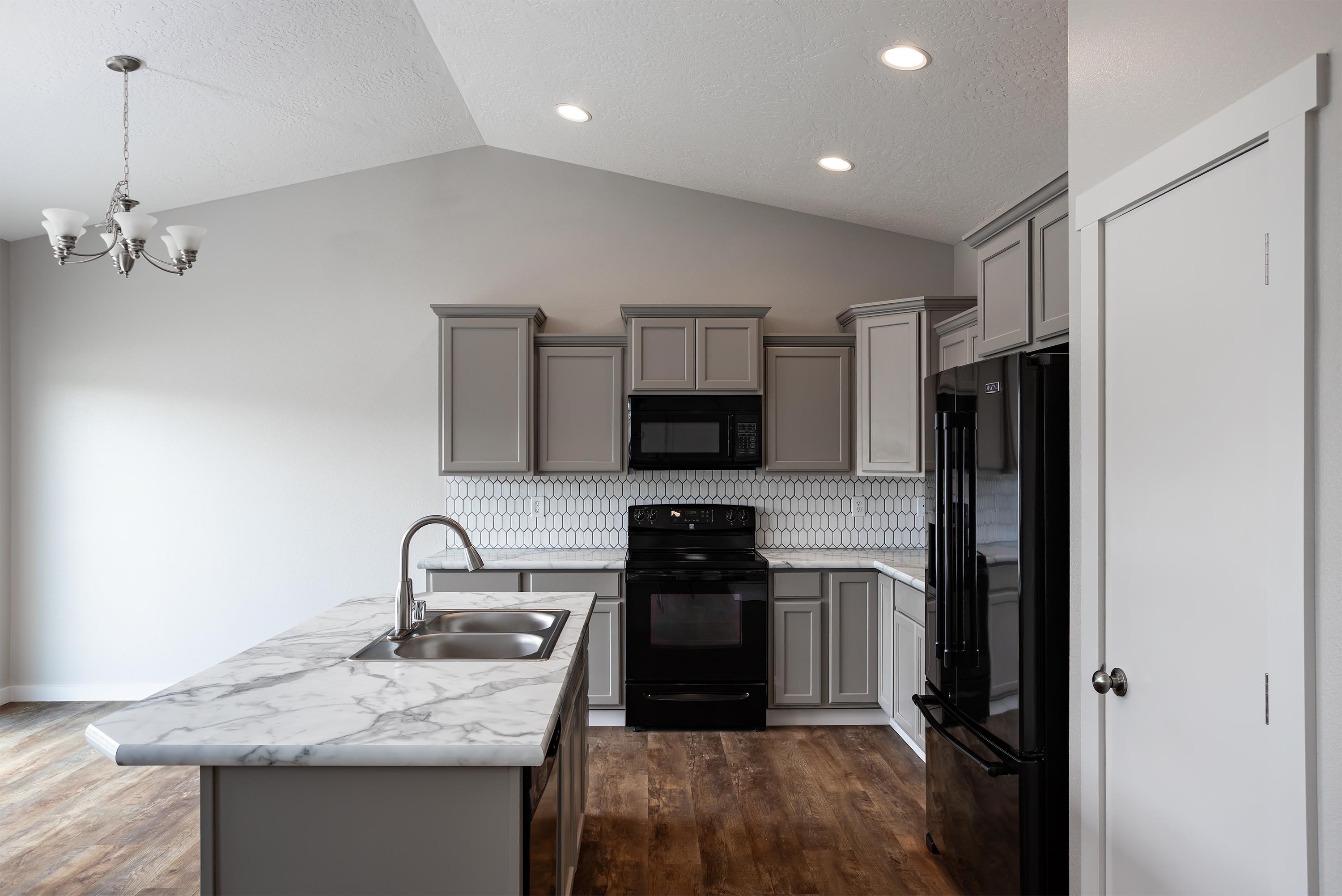 1815 West Jay Avenue Spokane, WA 99208 - Photo 5 of 24