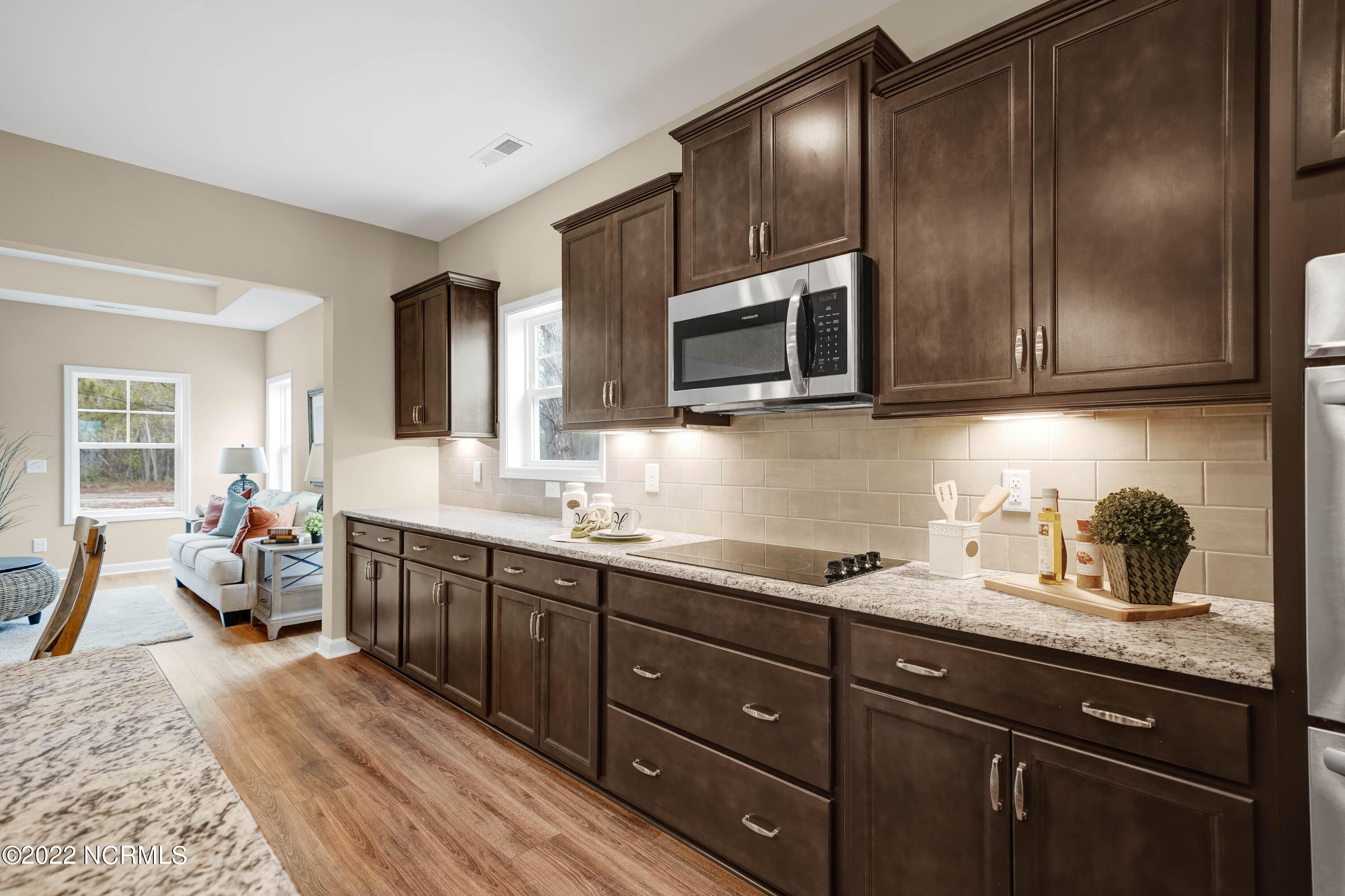 31 Violetear Ridge, Unit LOT 60 Hampstead, NC 28443 - Photo 7 of 35 31 Violetear Ridge-07