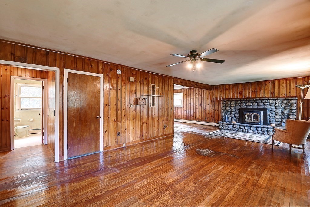 98 Southbridge Road Dudley, MA 01571 - Photo 8 of 42 Gallery Image 8