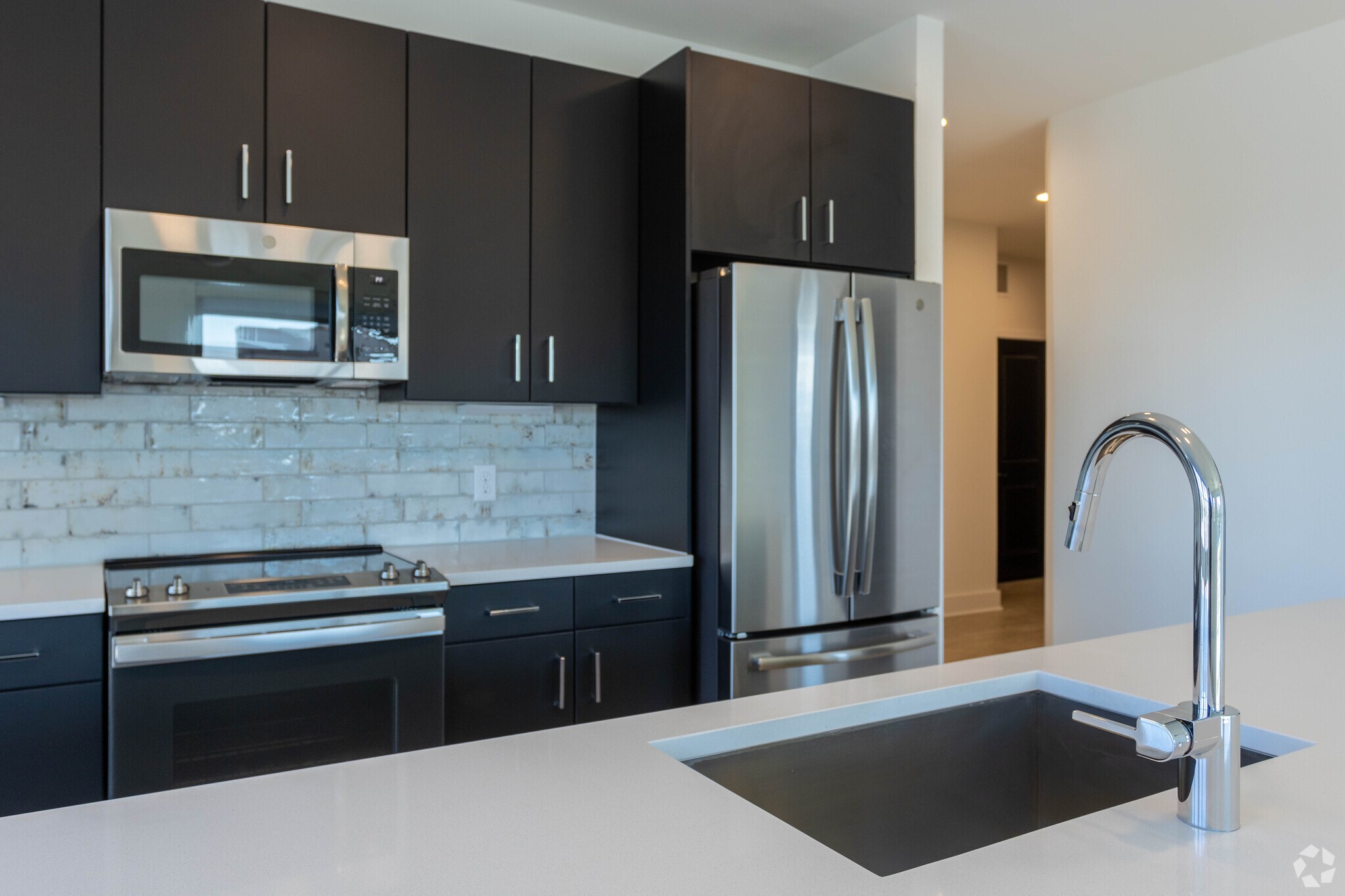 6400 Washington Avenue, Unit 301 Houston, TX 77007 - Photo 5 of 50