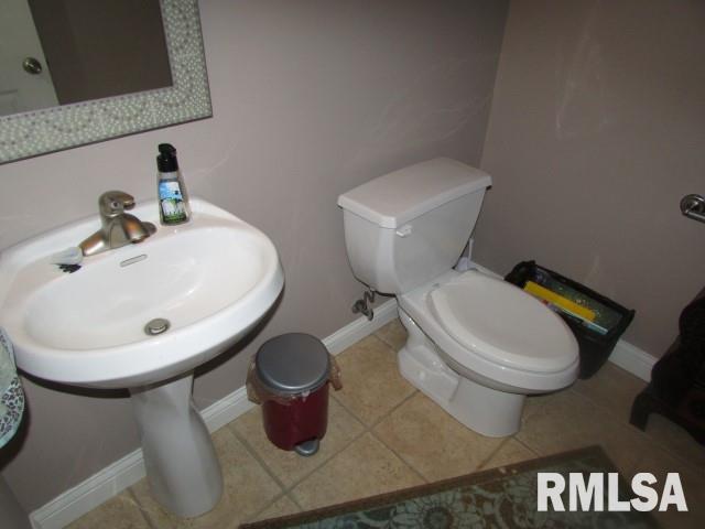 1772 Kingsbury Road Washington, IL 61571 - Photo 15 of 36 Gallery Image 15