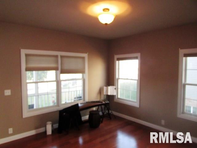 1772 Kingsbury Road Washington, IL 61571 - Photo 7 of 36 Gallery Image 7
