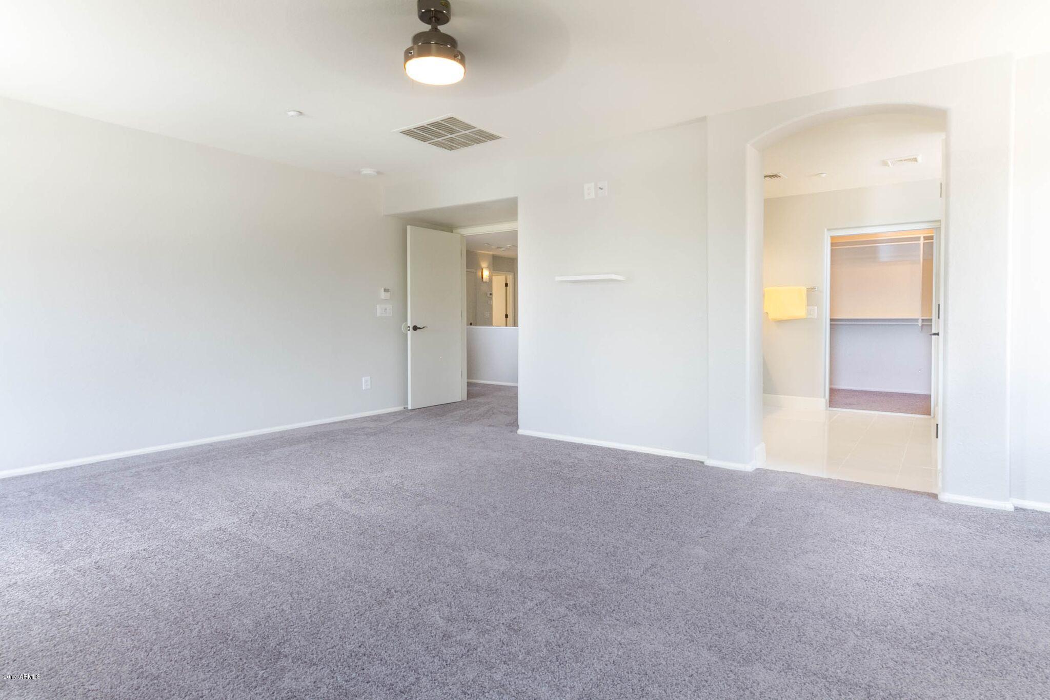 1015 Mountain View Road San Tan Valley, AZ 85143 - Photo 12 of 22 st9