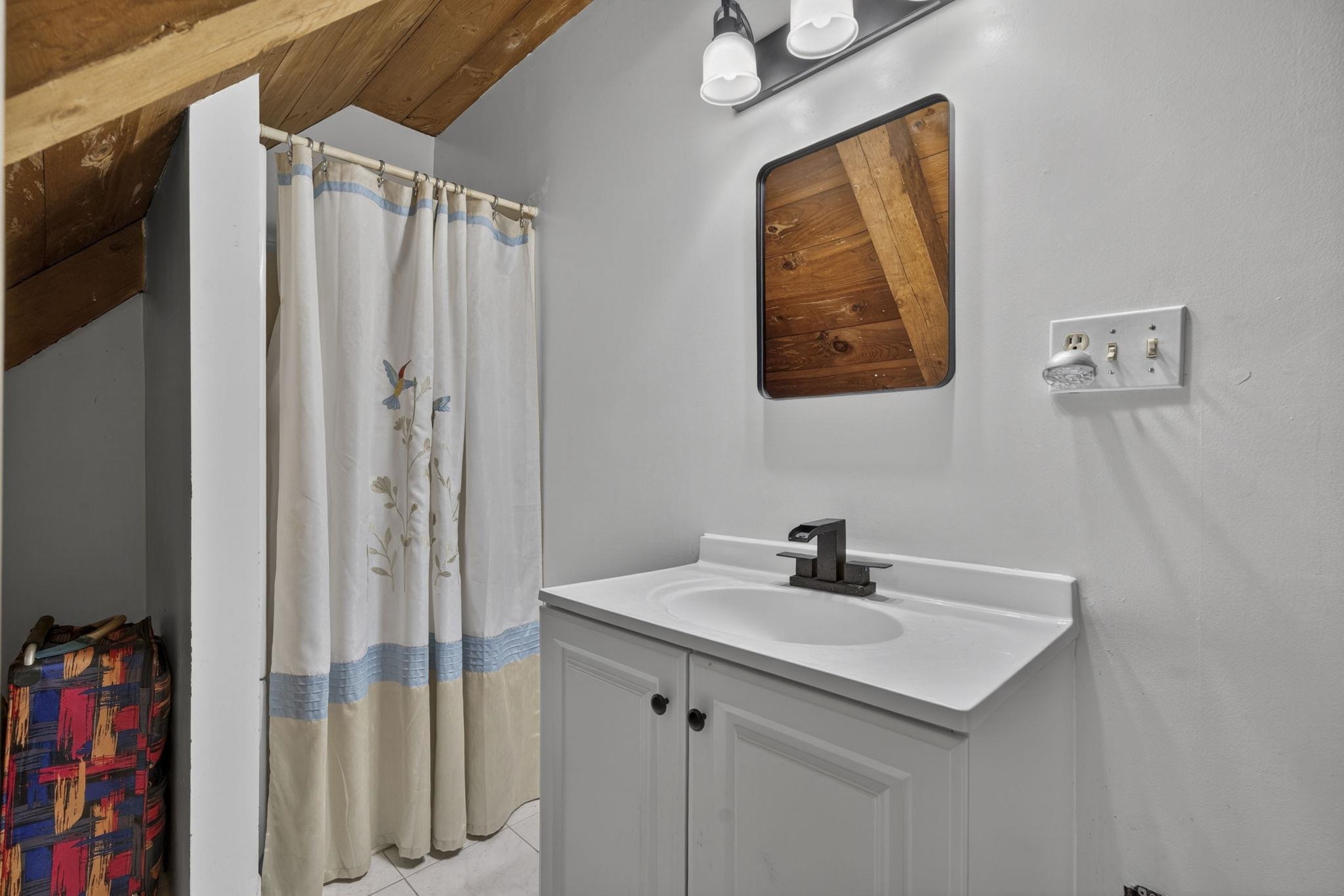 133 Hackett Hill Road Hooksett, NH 03106 - Photo 36 of 55