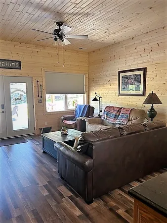 $329,900 | 377 Lusk Road, Golconda, IL 62938