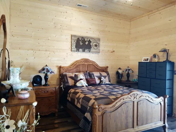 $329,900 | 377 Lusk Road, Golconda, IL 62938