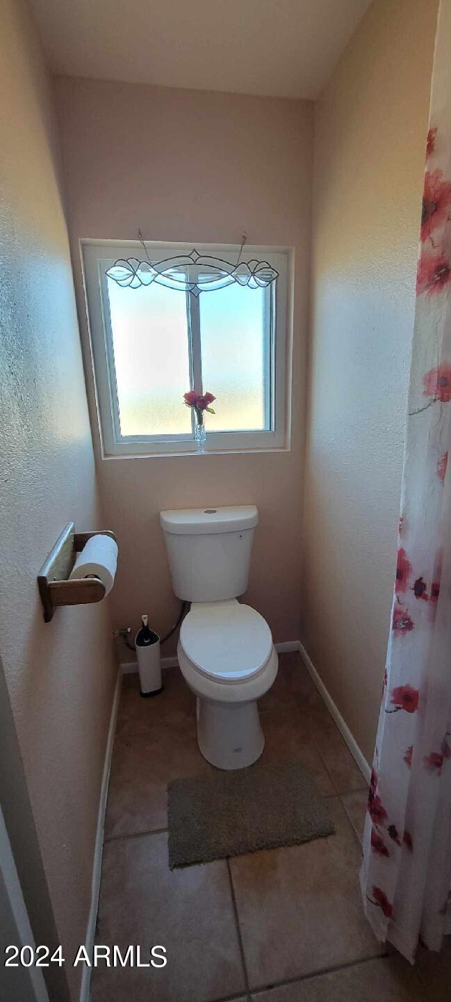 5140 North Vista Road Apache Junction, AZ 85119 - Photo 20 of 39 vista private toliet