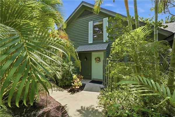 $399,000 | 1281 Solana Road, Naples, FL 34103
