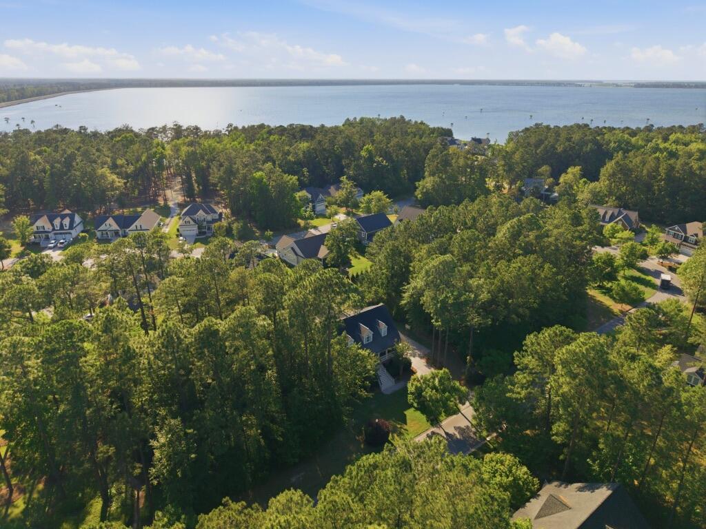 216 Summer Breeze Way Pinopolis, SC 29461 - Photo 4 of 67 1