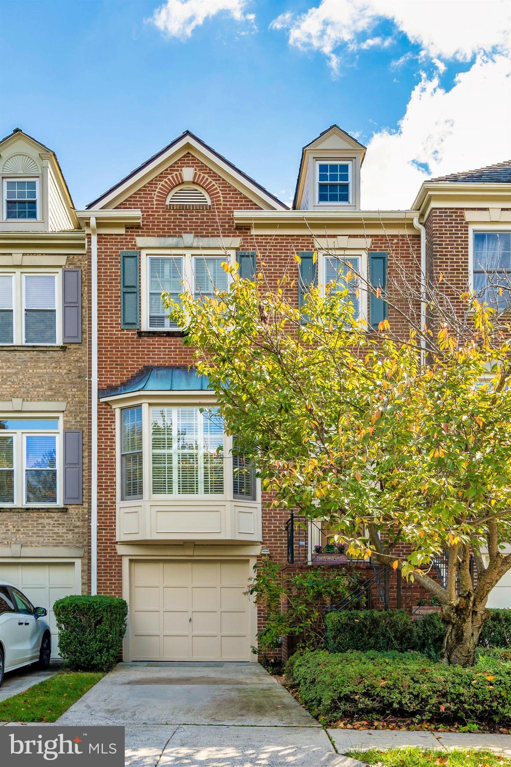 2159 Wolftrap Court Vienna, VA 22182 - Photo 1 of 62
