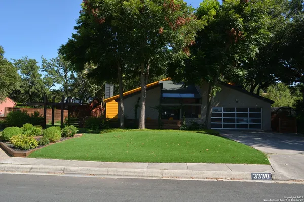 $2,350 | 3330 Trailway Park Street, San Antonio, TX 78247