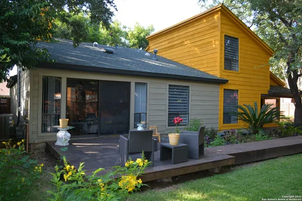 $2,350 | 3330 Trailway Park Street, San Antonio, TX 78247