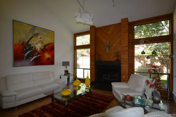 $2,350 | 3330 Trailway Park Street, San Antonio, TX 78247