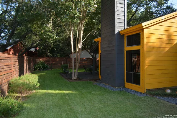 $2,350 | 3330 Trailway Park Street, San Antonio, TX 78247