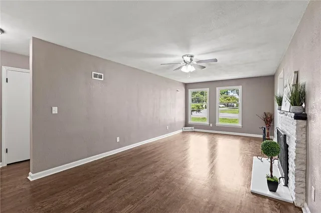 $269,900 | 11911 East 44th Street, Kansas City, MO 64133