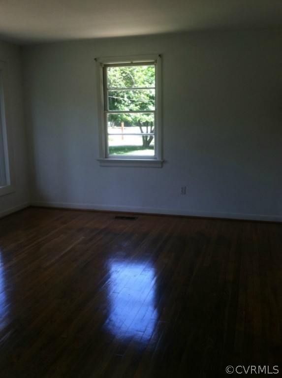 2323 Tignor Road Richmond, VA 23224 - Photo 3 of 5 Gallery Image 3
