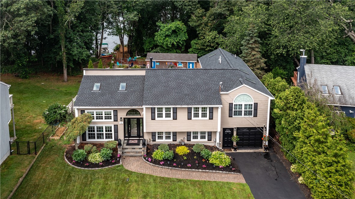 11 Lakecrest Circle Warwick, RI 02889 - Photo 1 of 50