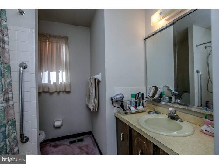 104 Pleasant Hill Road Cheltenham, PA 19012 - Photo 14 of 14 Bathroom