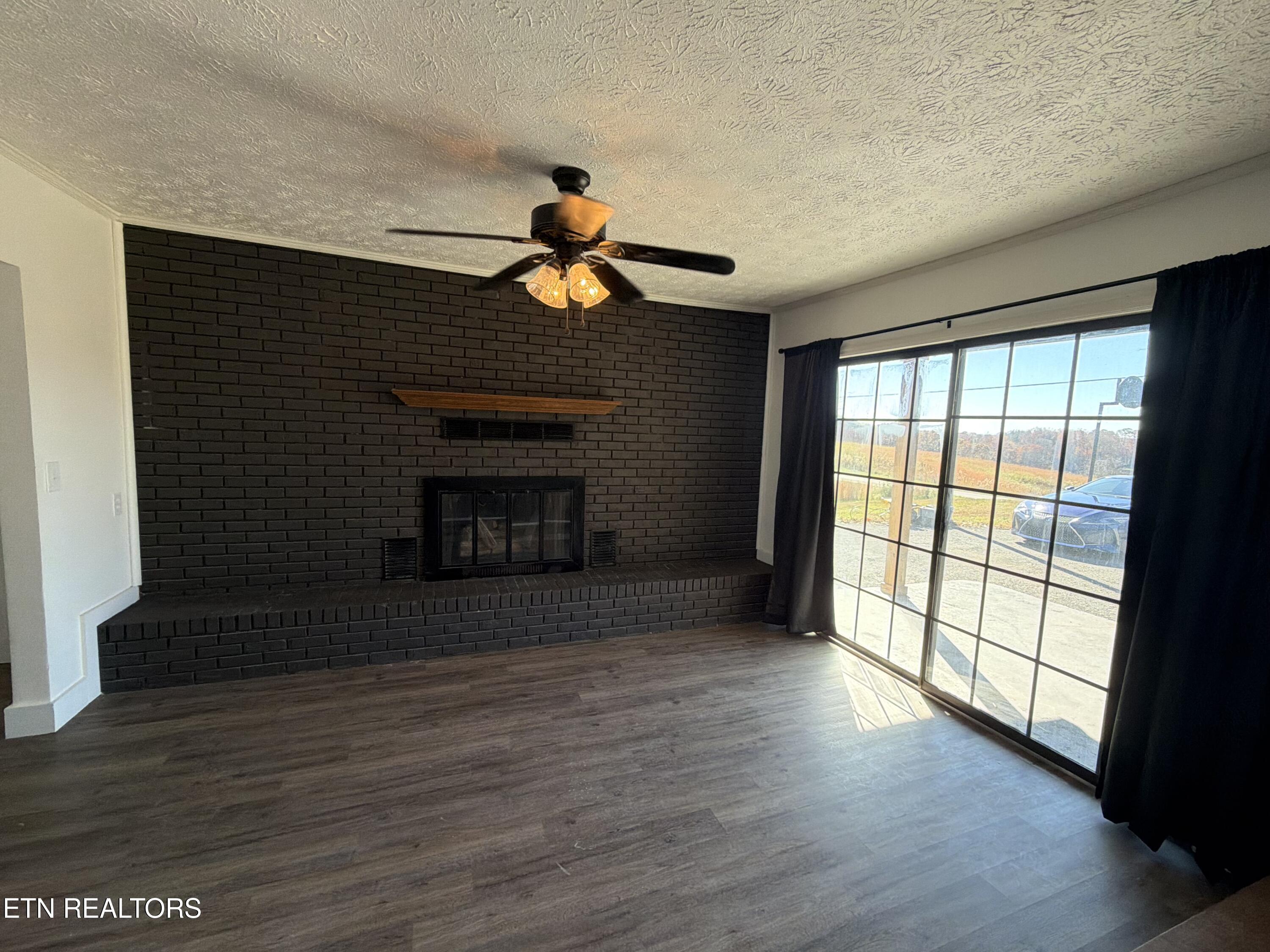 328 Peach Orchard Road Clinton, TN 37716 - Photo 33 of 46 IMG_0627