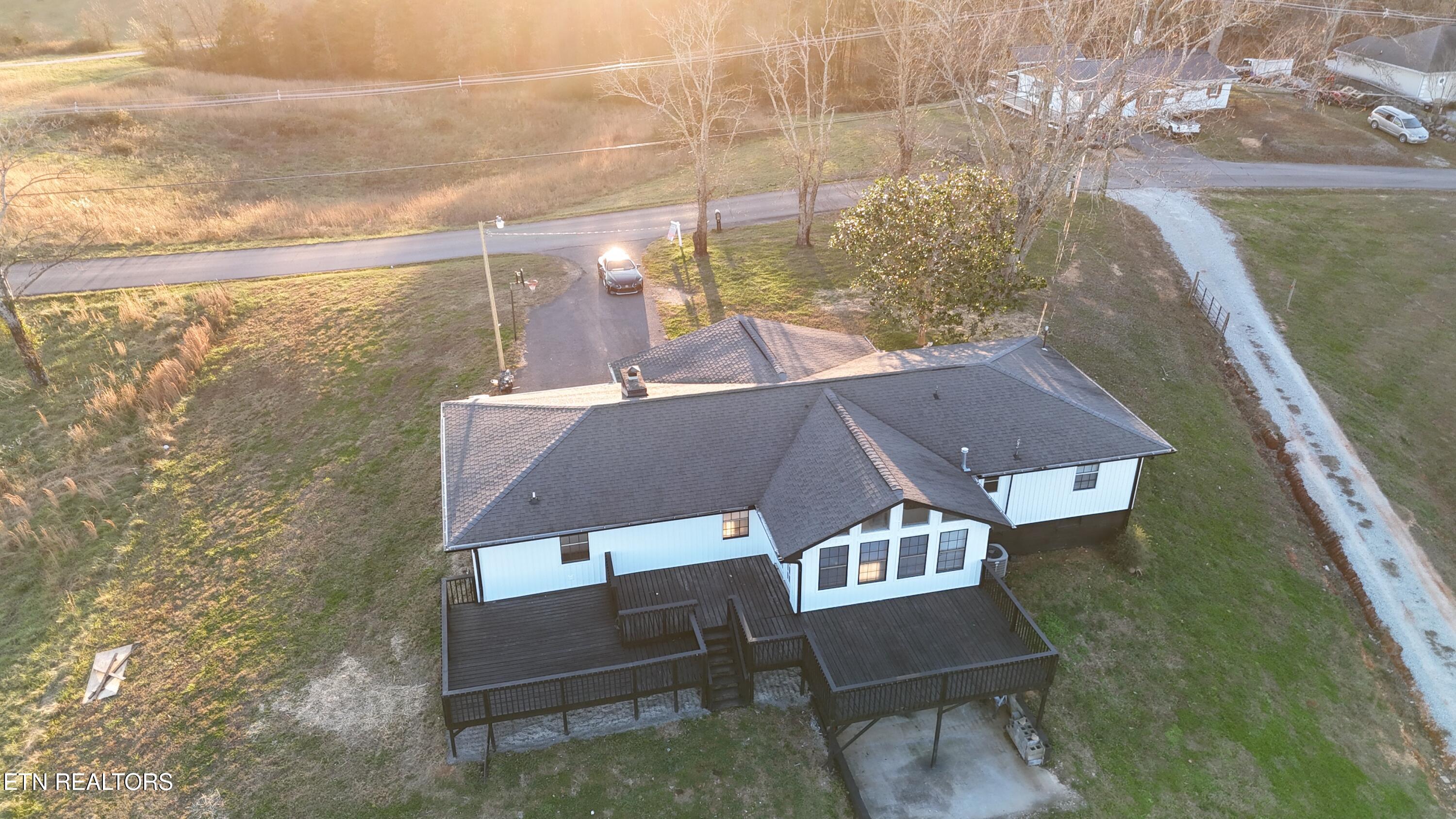 328 Peach Orchard Road Clinton, TN 37716 - Photo 5 of 46 dji_fly_20251127_173740_0130_17642812664