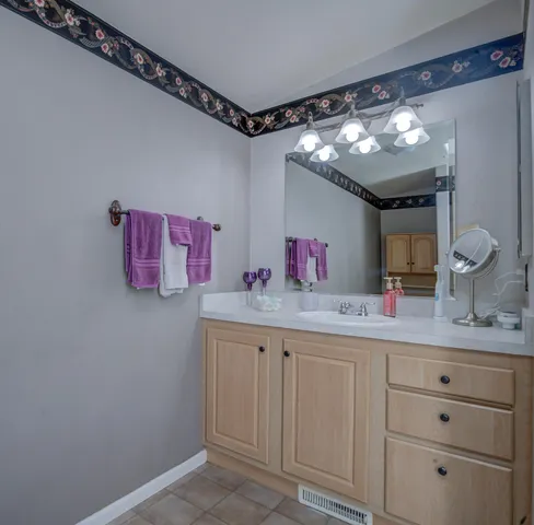 $164,500 | 880 Tuberose Trail, Redding, CA 96003