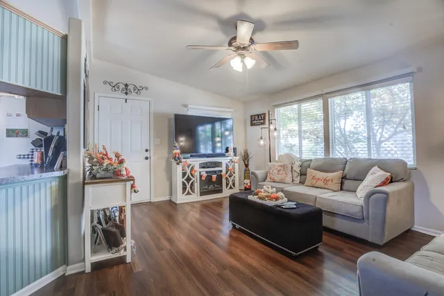 $164,500 | 880 Tuberose Trail, Redding, CA 96003