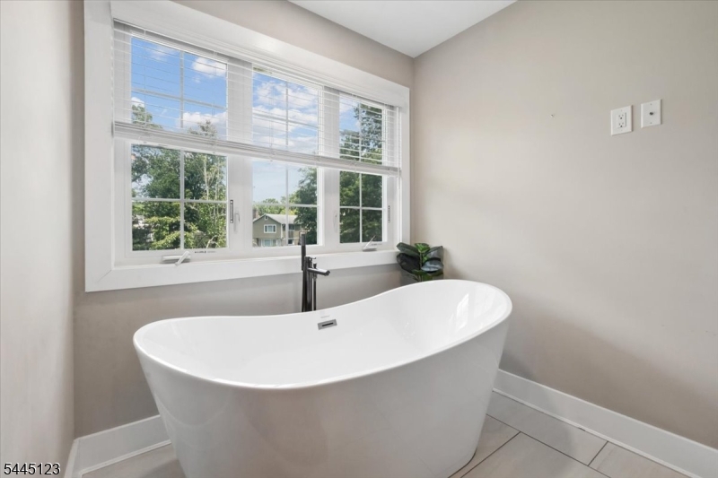 7 Cosma Place Mendham, NJ 07945 - Photo 23 of 31