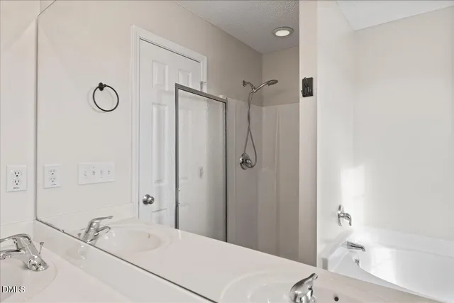 $352,000 | 137 Woodglen Drive, Clayton, NC 27527