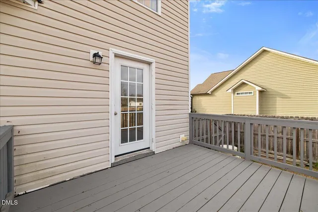 $352,000 | 137 Woodglen Drive, Clayton, NC 27527