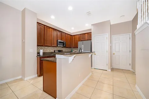 $385,000 | 5453 Burnt Acorn Way, Oviedo, FL 32765