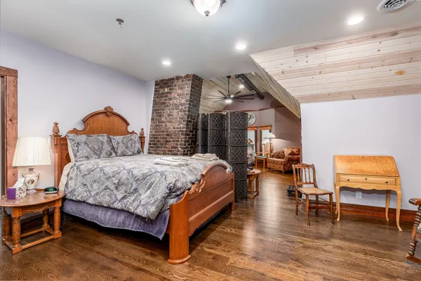 $595,000 | 116 West Prospect Avenue, Ottawa, IL 61350