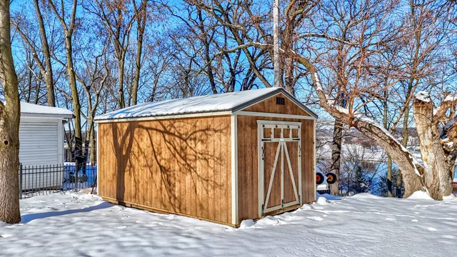 $685,000 | 116 West Prospect Avenue, Ottawa, IL 61350