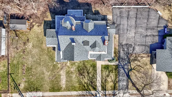 $595,000 | 116 West Prospect Avenue, Ottawa, IL 61350