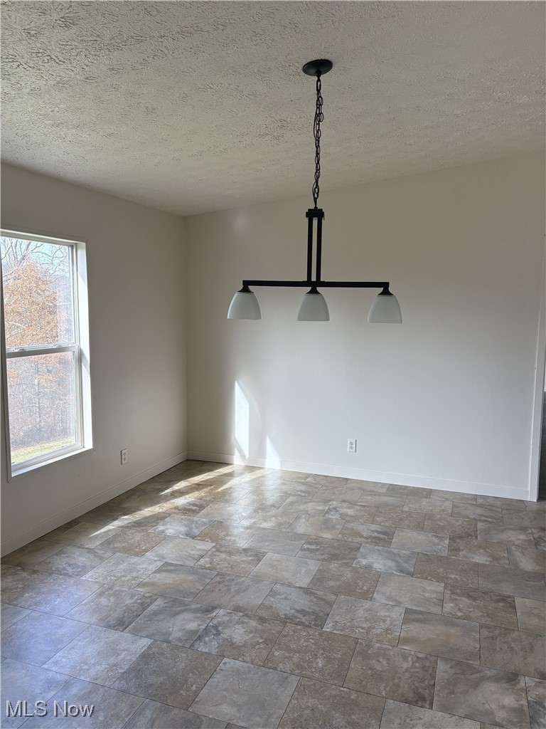 144 Arrow Road Southwest Carrollton, OH 44615 - Photo 8 of 21 Gallery Image 8