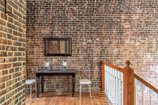 $2,900 | 20 West Oglethorpe Avenue, Unit D, Savannah, GA 31401