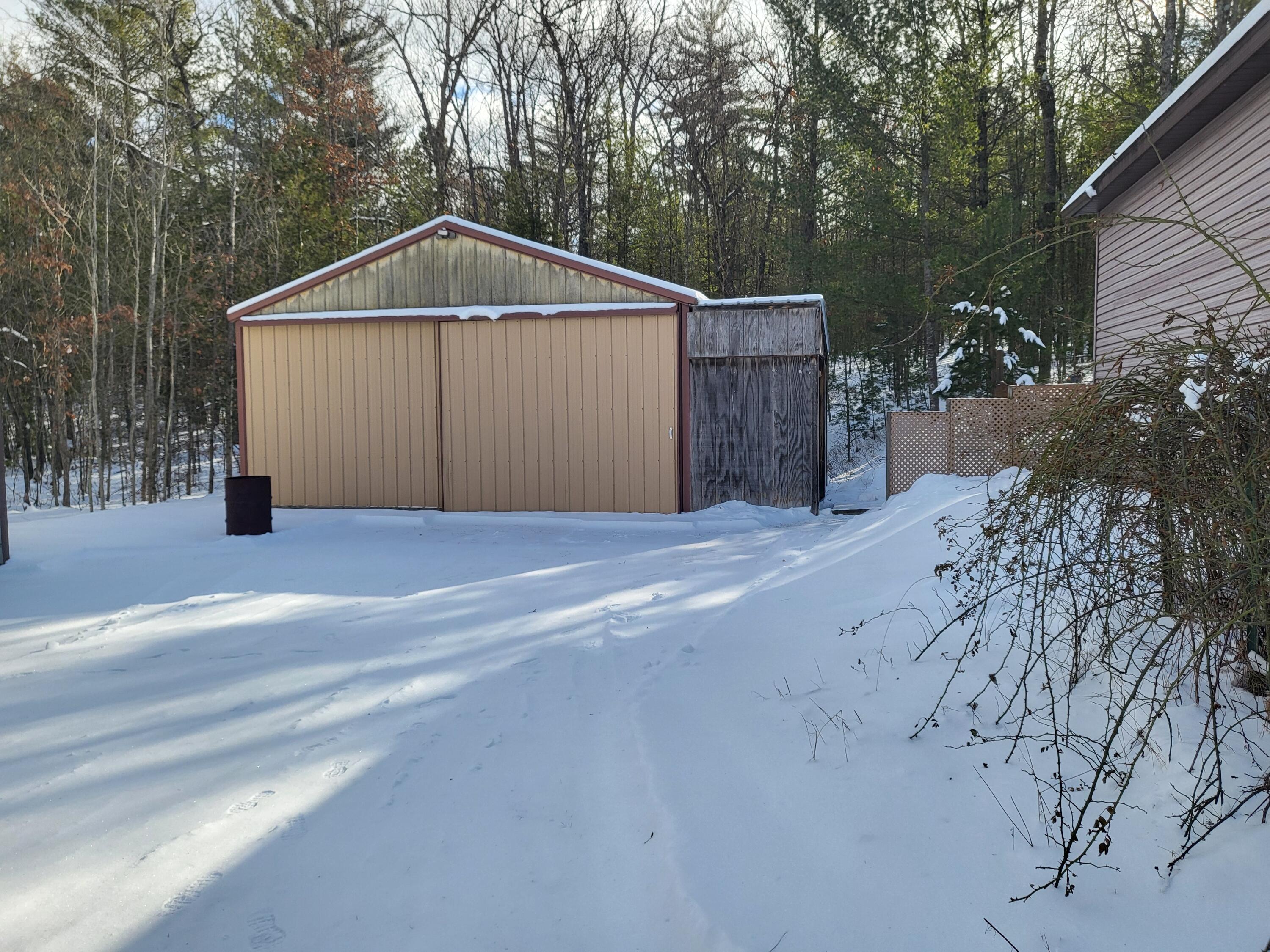 6901 South Stephan Bridge Road Roscommon, MI 48653 - Photo 72 of 82 Gallery Image 72