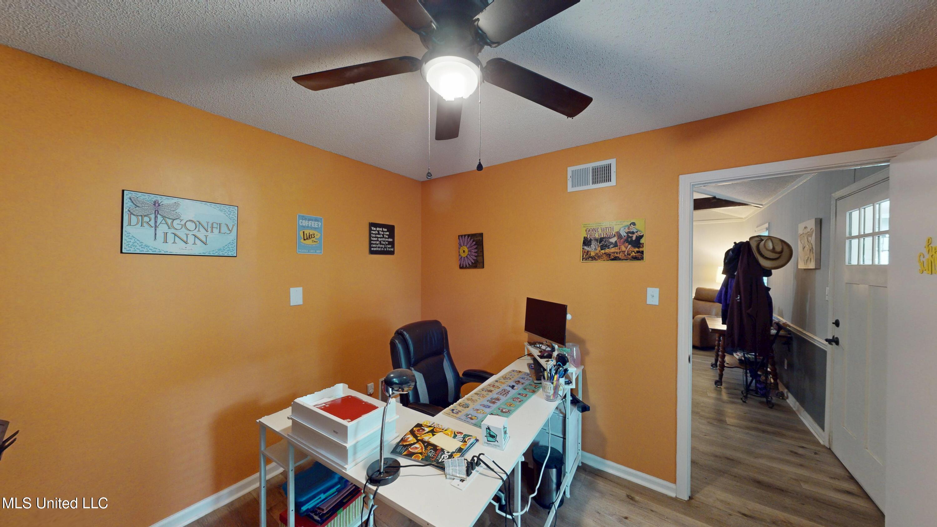 3902 Windermere Drive Nesbit, MS 38651 - Photo 13 of 37 3902-Windermere-Dr-S-06082025_160647