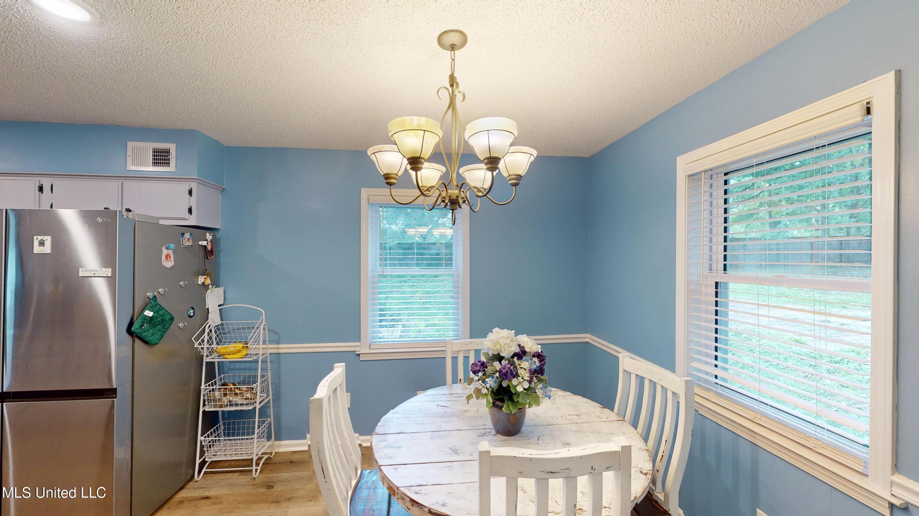 3902 Windermere Drive Nesbit, MS 38651 - Photo 18 of 37 3902-Windermere-Dr-S-06082025_160937