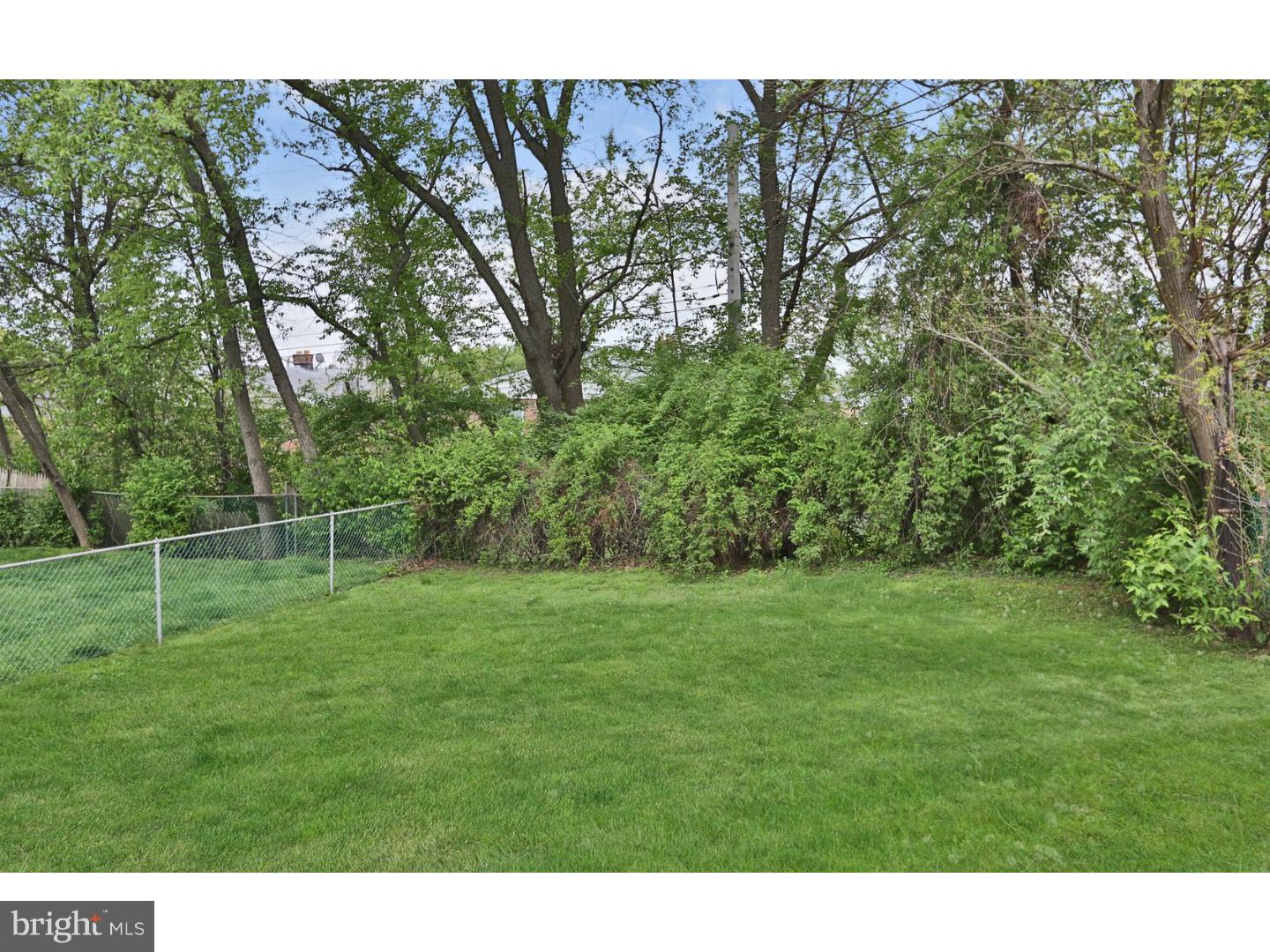 464 Tomlinson Road Philadelphia, PA 19116 - Photo 25 of 25 Back Yard