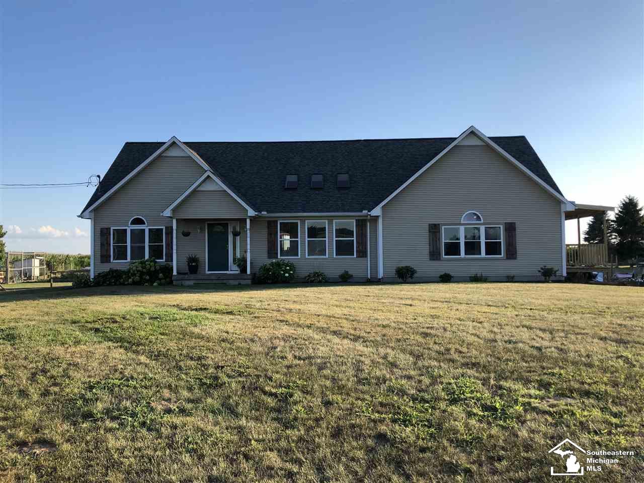 6665 Stadler Road Monroe, MI 48162 - Photo 1 of 36