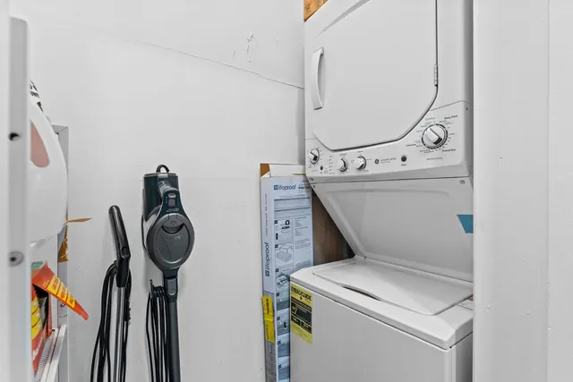 $599,000 | 70 Park Avenue, Unit 1R, Hoboken, NJ 07030