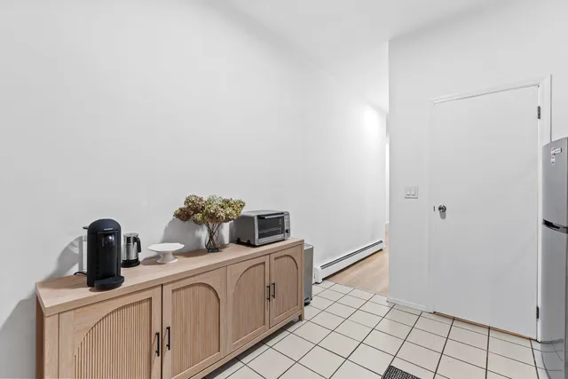 $599,000 | 70 Park Avenue, Unit 1R, Hoboken, NJ 07030