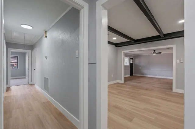 $285,000 | 105 North Woodsway Street East, Conroe, TX 77301